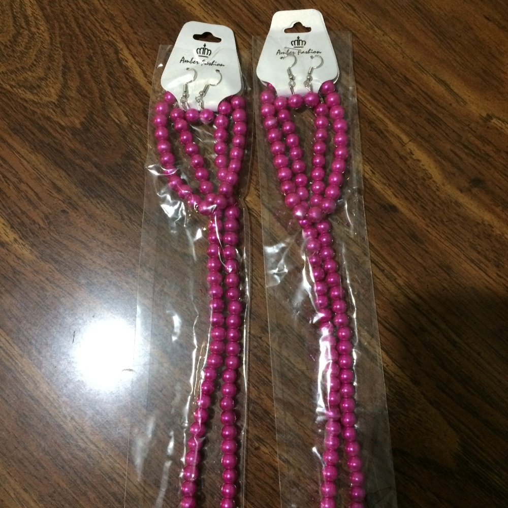 8mm Glass Pearl Necklace and Bracelet Set - Picture 2 of 2